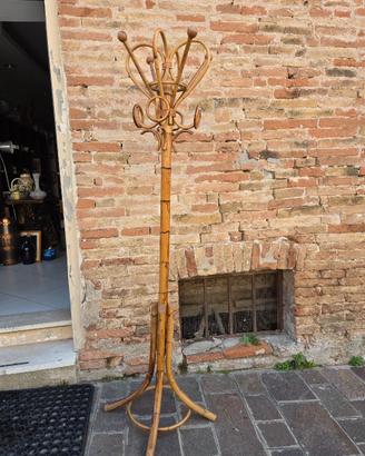 Attaccapanni vintage da terra in bambù curvato