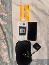 Nintendo 3DS Bianca ice white con R4 e custodia