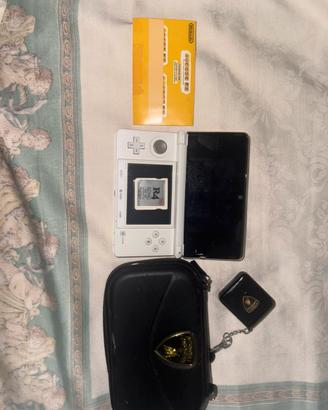 Nintendo 3DS Bianca ice white con R4 e custodia