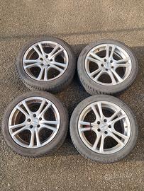 Gomme invernali 225/45 17" + Cerchi in Lega