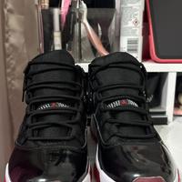 Jordan 11 rosse e nere