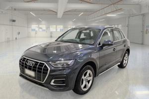 AUDI Q5 50 TFSI e Business Advanced quattro S tron