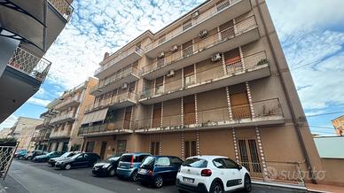 Grande e panoramico appartamento terrazza e garage