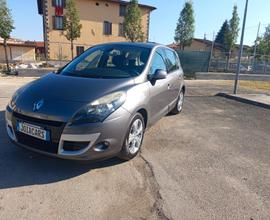 Renault Scenic Scénic X-Mod 1.5 dCi 110CV EDC Luxe