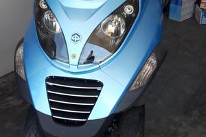 piaggio MP3 250
