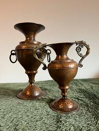 Vasi in rame battuti a mano