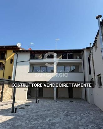 Appartamento di 157 m² con 3 locali a Manerba del 
