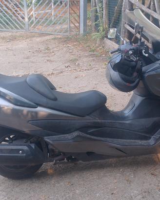 scooter Burgman 400