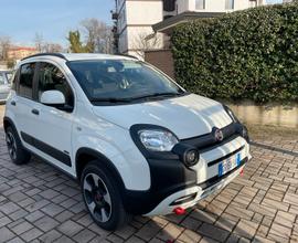 FIAT panda Cross 1.0 Fire Fly S&S Hybrid