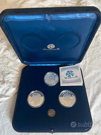 Cofanetto Giubileo 2000 Millennium, tre medaglie