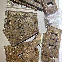 14 placche di bronzo