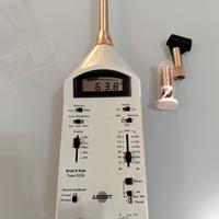 Fonometro integratore Bruel & Kjaer 2230