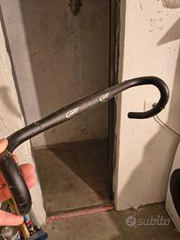 manubrio ZIPP bici da corsa
