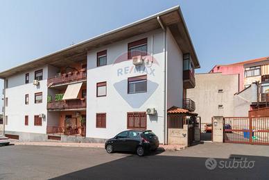 Appartamento - Camporotondo Etneo