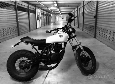 Yamaha TW 200 custom