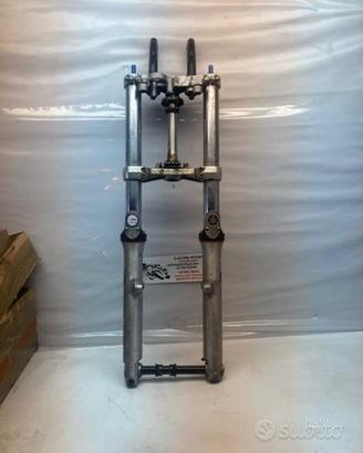 Forcella anteriore bulldog 1100