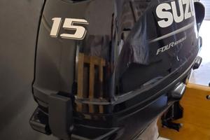 Motore Suzuki 15 hp come nuovo 2025