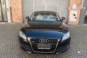 Audi TT Coupé 3.2 V6 quattro S tronic