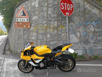 Yamaha YZF R1 - 2016