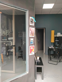 Postazione poltrona o cabina estetica tatuaggi