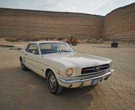 FORD Mustang - 1964 V8 1 serie motore 260