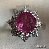 ANELLO ORO 18kt. CON DIAMANTI E RUBINO BIRMANO