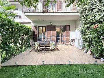 Villetta a schiera di 205 m² con 5 locali e box au