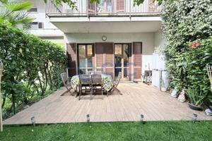 Villetta a schiera di 205 m² con 5 locali e box au