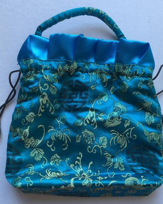 Borsetta blu fiori raso