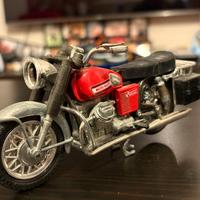 Moto guzzi v7 special Polistil 1:15