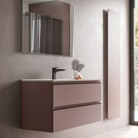 Mobile bagno con lavandino e specchiera
