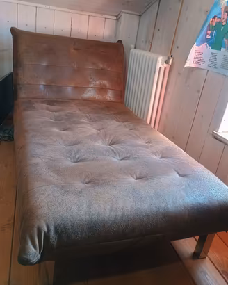 chaise longue