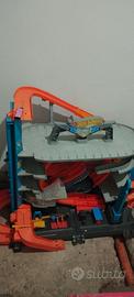 Hot wheels ultimate garage