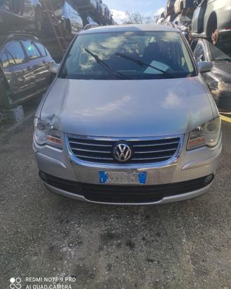 VW TOURAN  2008