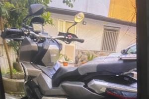 xadv 750