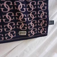 guess sciarpa e cappello lana