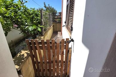 2 LOCALI A CARBONIA