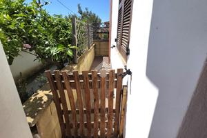 2 LOCALI A CARBONIA
