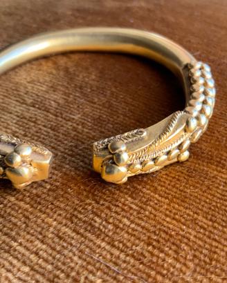 Bracciale con testa doppia di serpente