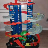 Pista hot wheels ultimate garage 