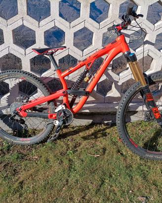 Scott Voltage FR710