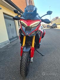 Ducati  multistrada v4 pikes peak