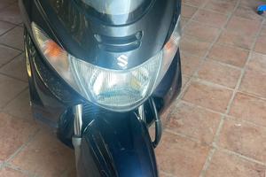 suzuki burgman 400 anno 2001