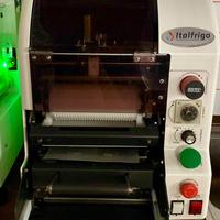 MACCHINA PER SUSHI TSM 900 RSR - X TOP