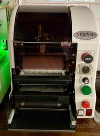 MACCHINA PER SUSHI TSM 900 RSR - X TOP