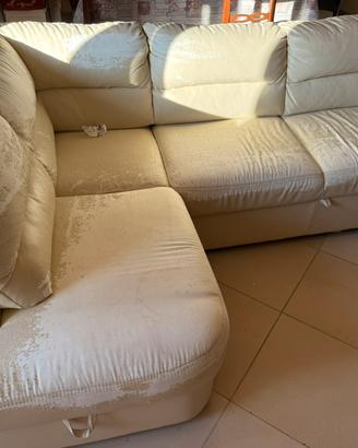 Divano letto matrimoniale
