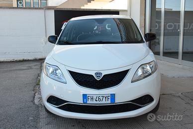 Lancia Ypsilon 1.3 MJT 16V 95 CV 5 porte S&S Silve