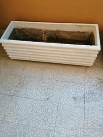 vasi in cemento bianco n2