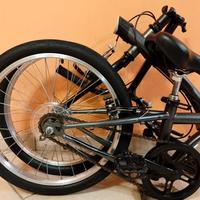 Bici pieghevole b-twin hoptown NUOVA 