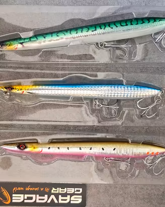 Set 3 artificiali Topwater Savage pesca spinning 